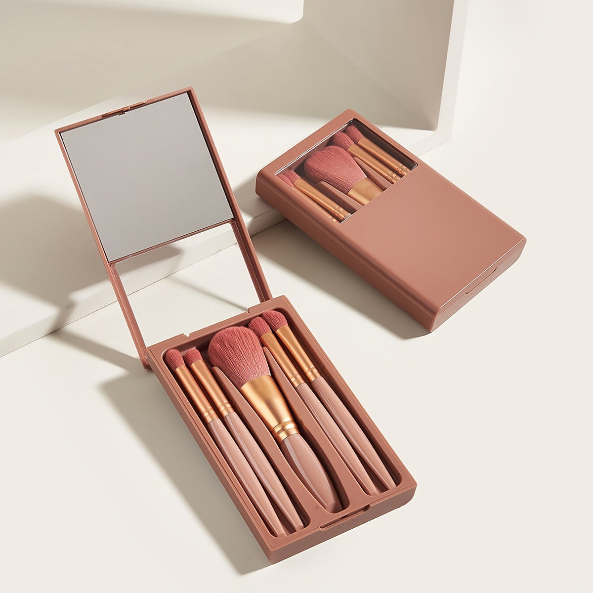 5 PCs Makeup Brushes With Mirror Travel Set A Ton of Goods